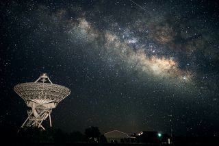 Radio waves from radio telescopes can pass through clouds to observe the stars.