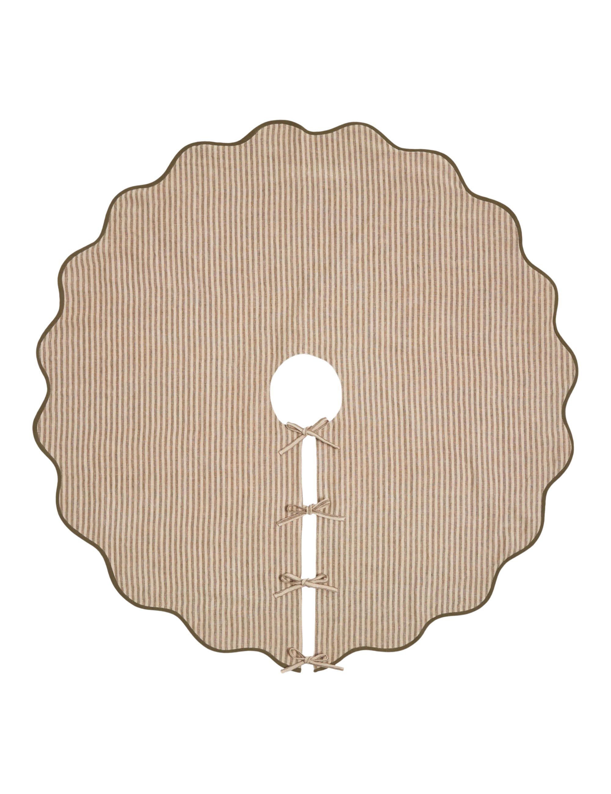 Lanie Tree Skirt by Sarah Sherman Samuel