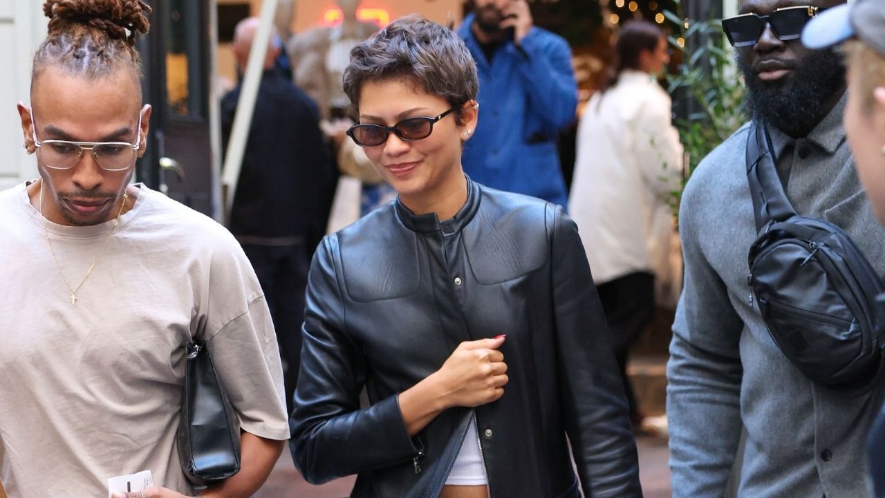 Zendaya Just Wore 2026’s Chicest Jeans and Black Shoe Pairing Zendaya Just Wore 2026’s Chicest Jeans and Black Shoe Pairing