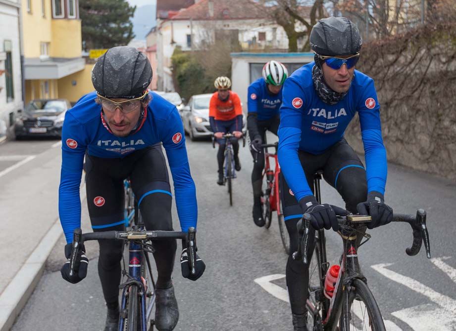 Pellizotti and Nibali take on the climbs