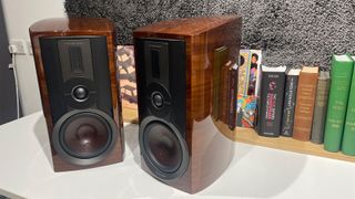 Dali Epikore 3 standmount speakers