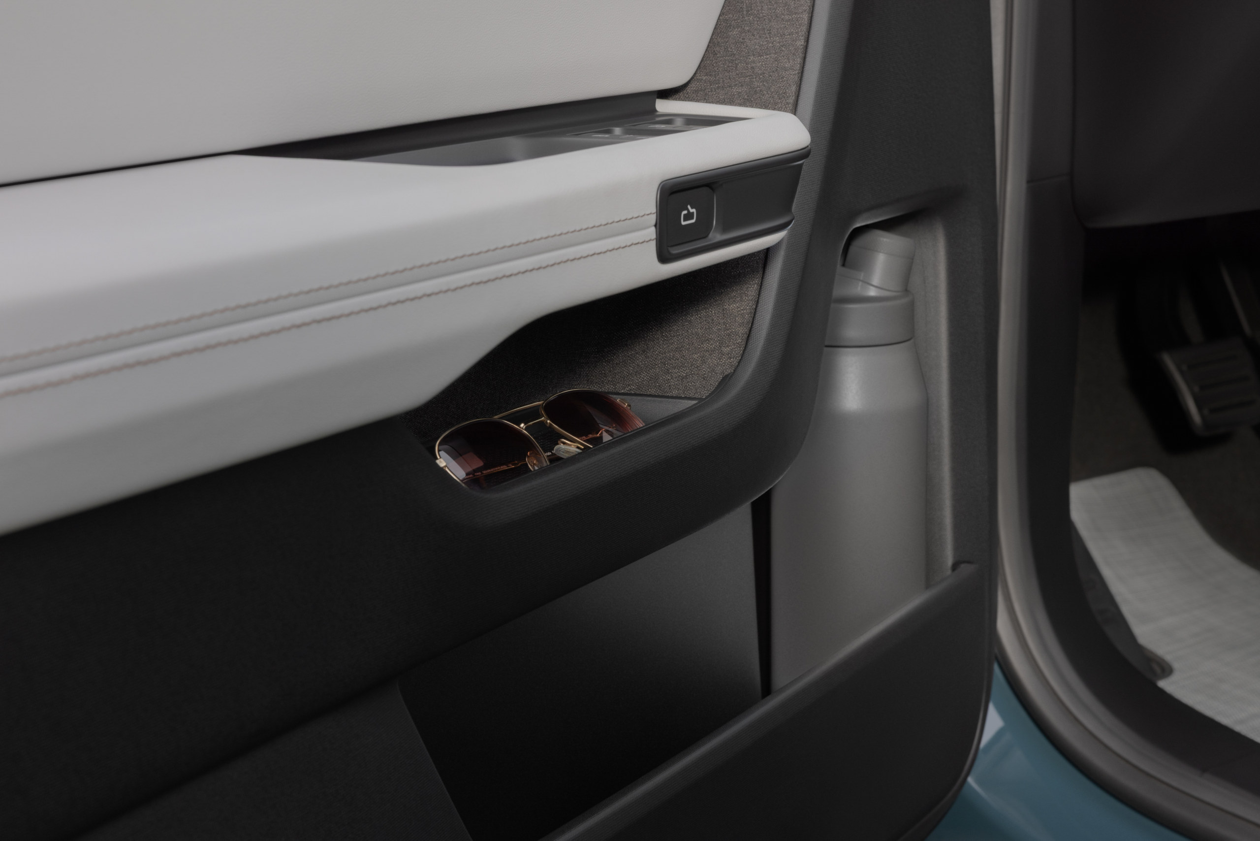 The Rivian R2 offers a rugged, well specified interior with plenty of storage