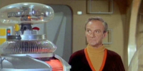 lost in space reboot is the robot dead