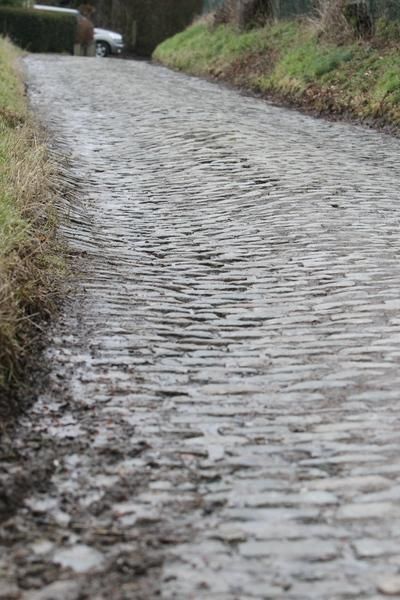 The Molenberg, Flemish roads are dirty because of the hard winter