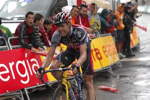 Cadel Evans (Silence-Lotto) had a tough day and lost more time on GC