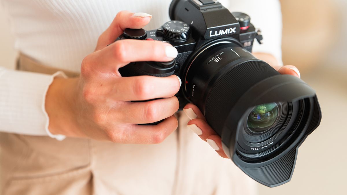 Panasonic announces LUMIX S 18mm F/1.8 ultrawideangle Digital