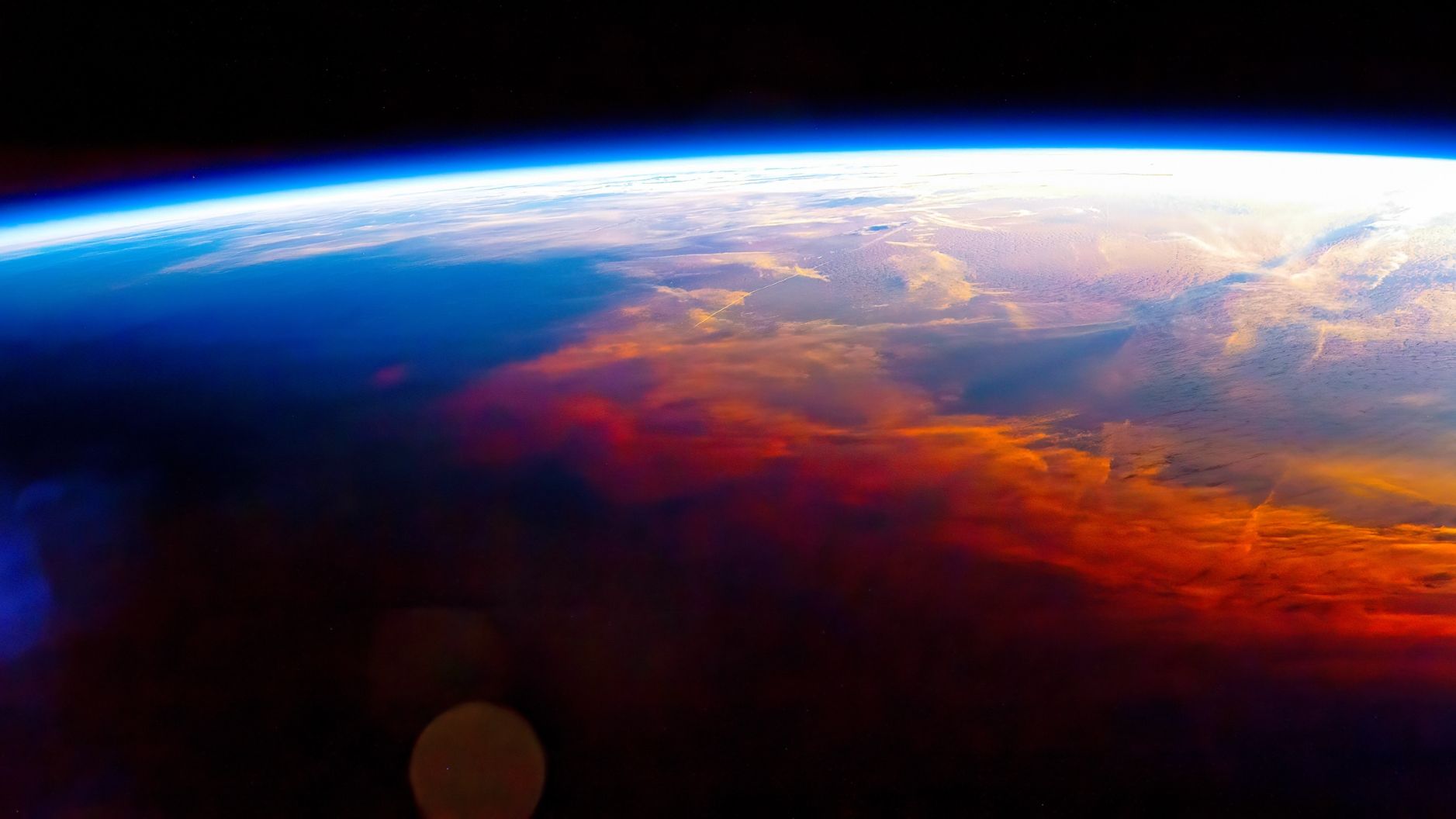 Google looked at Earth and wanted more cloud