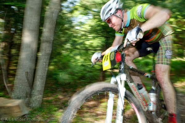 Rich Straub (NoTubes/Freeze Thaw/HoneyStinger) defended local State College pride with a victory in the SS prologue