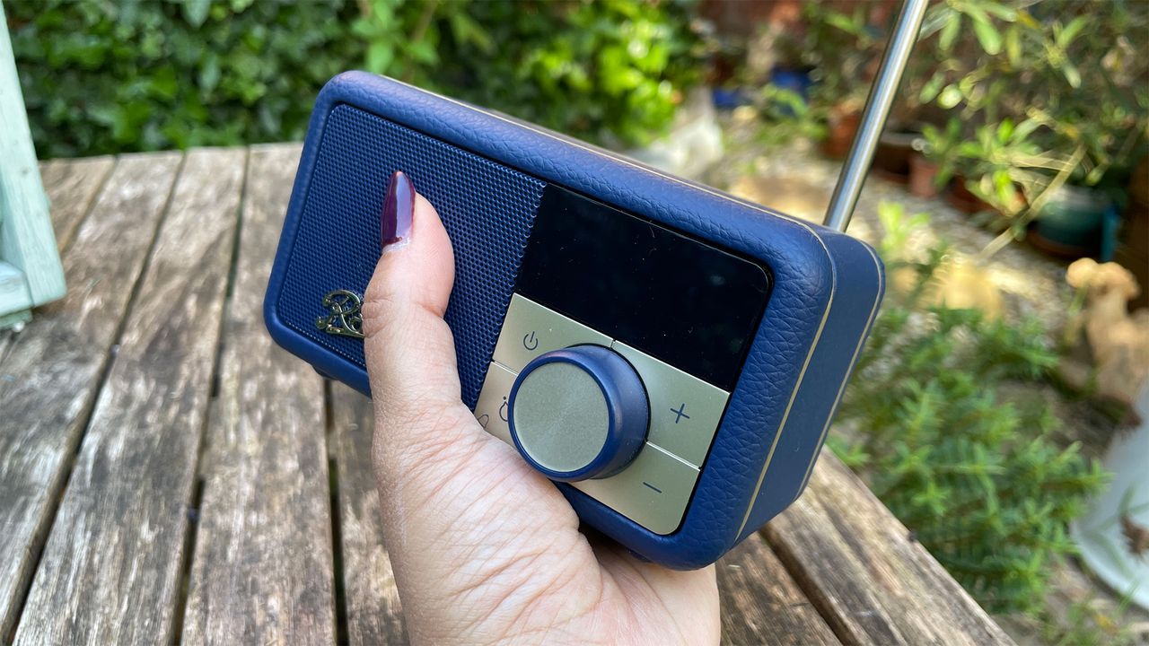 Roberts Revival Petite 2 internet radio