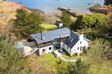 Properties for sale overlooking the sea: Harbour Island, Crinan, Lochgilphead, Argyll & Bute