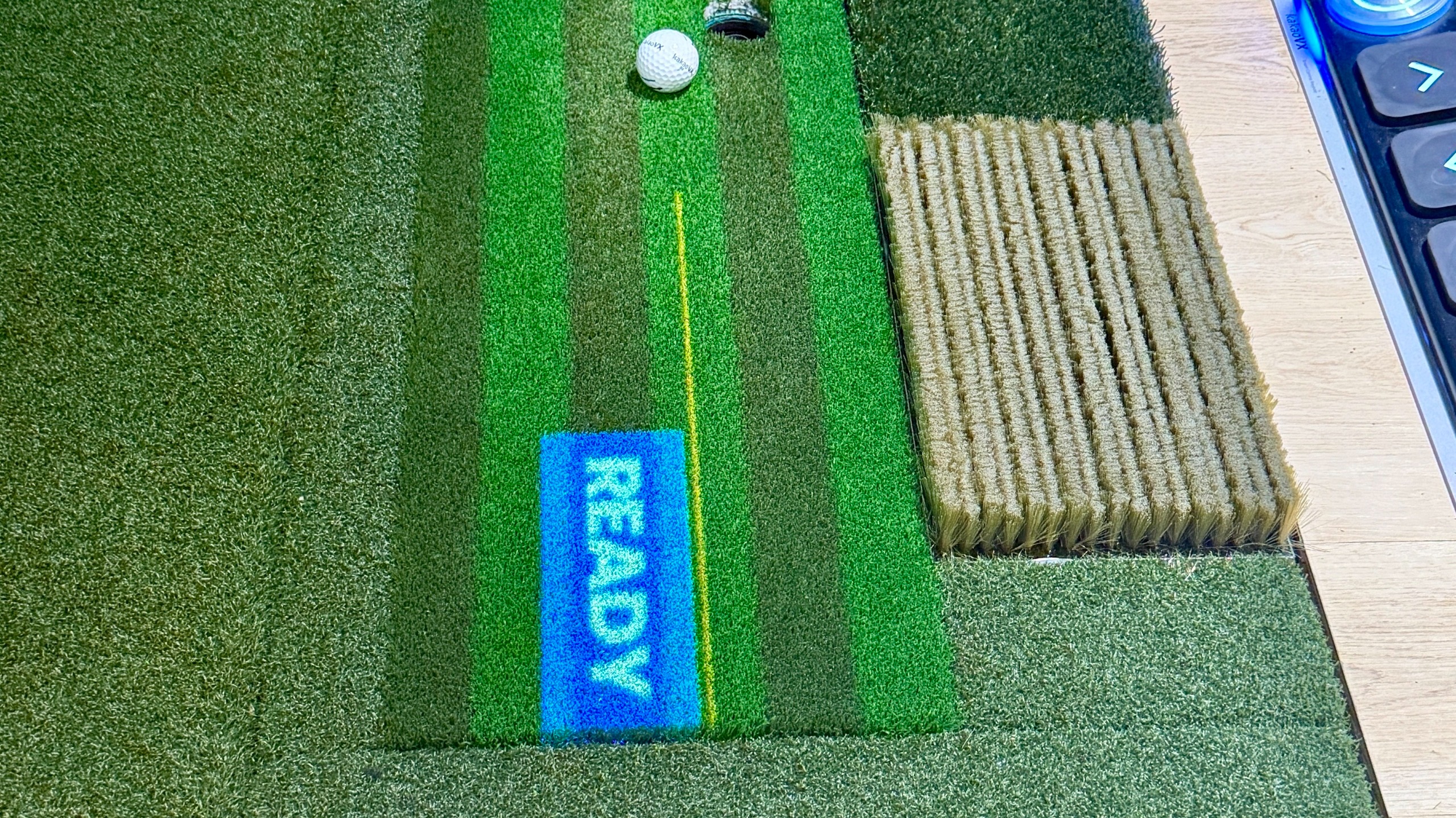 The floor of the Golf VX Quantum system