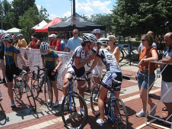 Tibco talks tactics before the start.