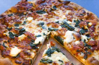 Sainsbury’s Italian Spinach And Ricotta Pizza: 2/10