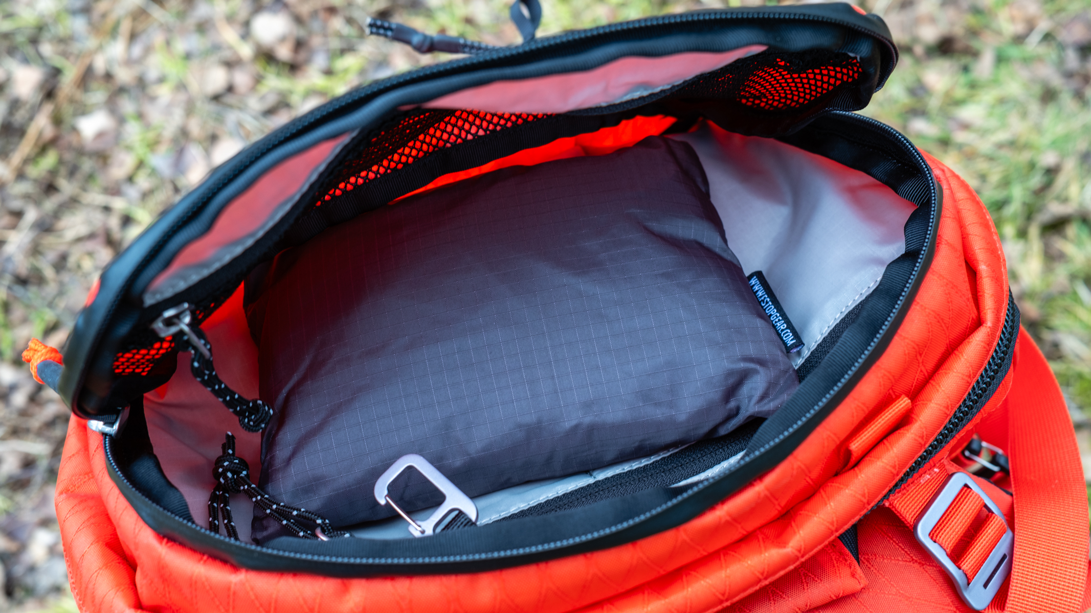 f-stop Tilopa 50L DuraDiamond top pocket