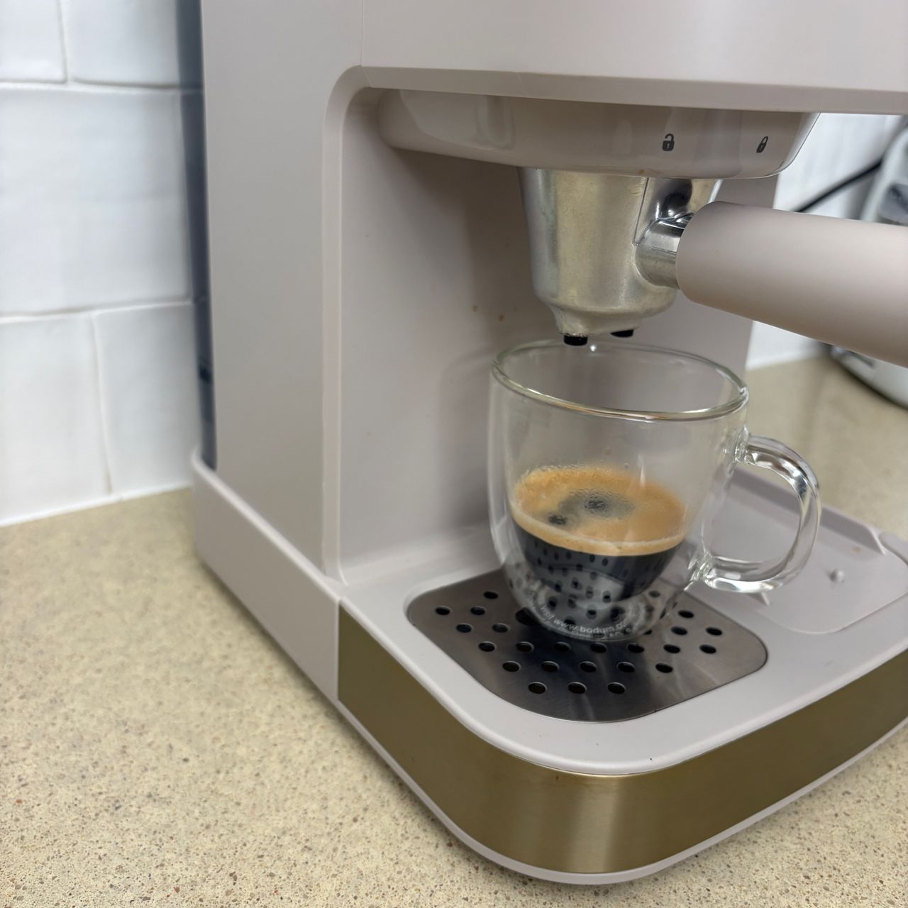 Testing the Russell Hobbs coffee machine