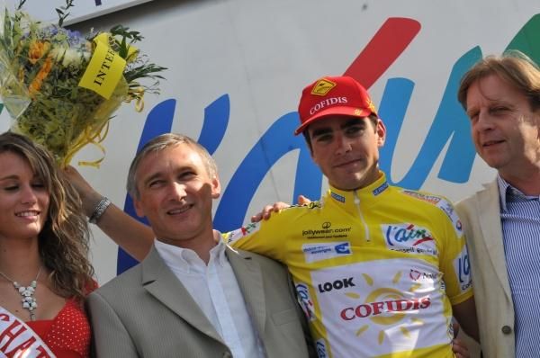 Tony Gallopin (Cofidis) in the overall leader's jersey.