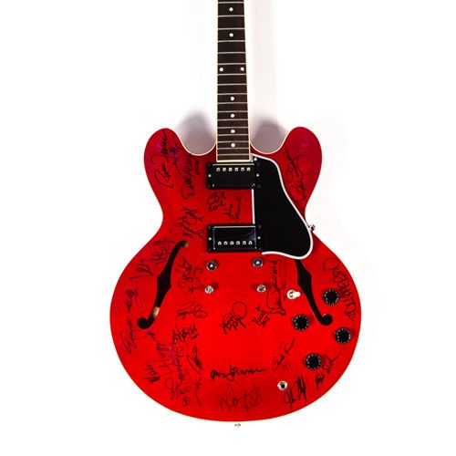 Signed Gibson ES-335