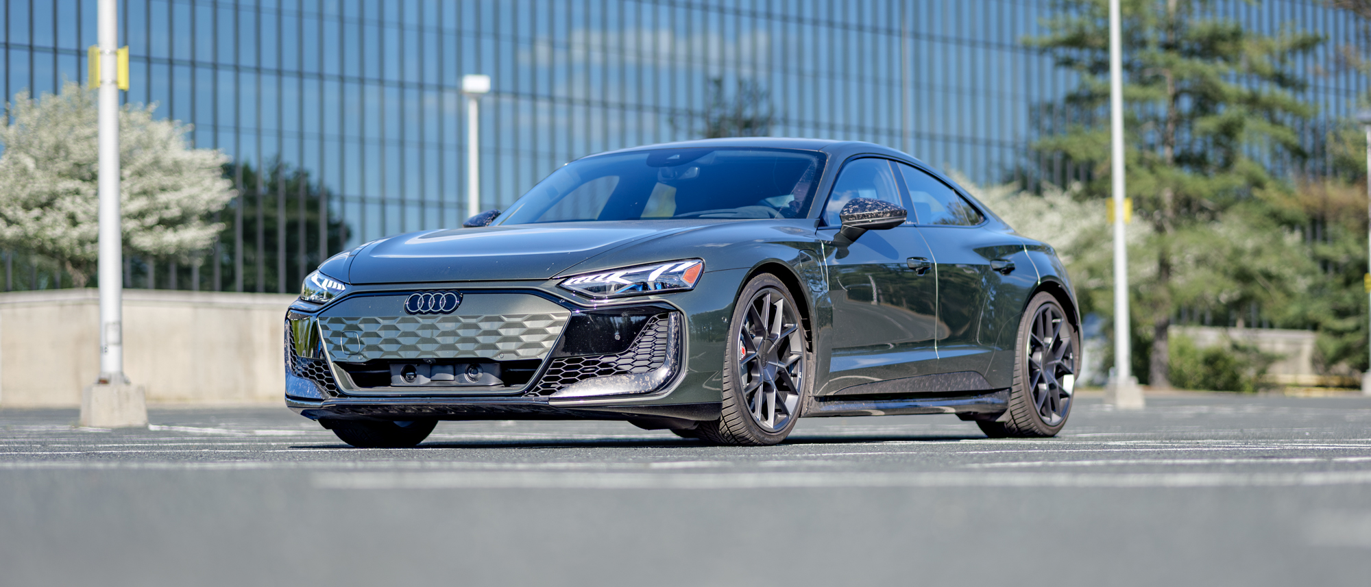 2026 Audi RS e-tron RT review.