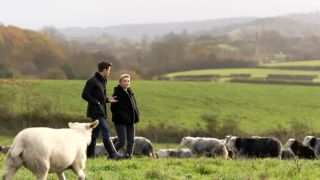 Antoni Porowski and Florence Pugh in No Taste Like Home with Antoni Porowski