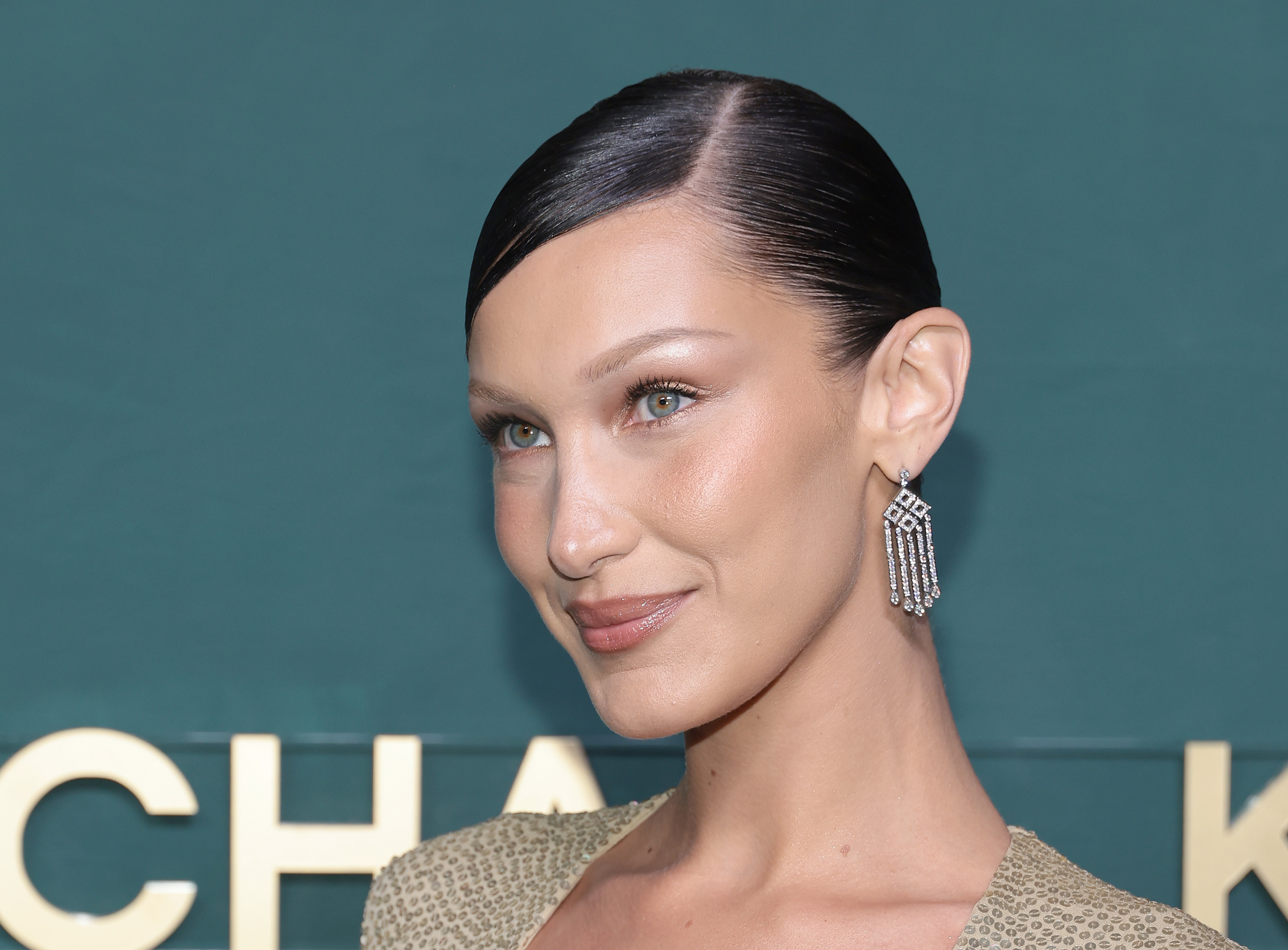 wild celeb hacks bella hadid