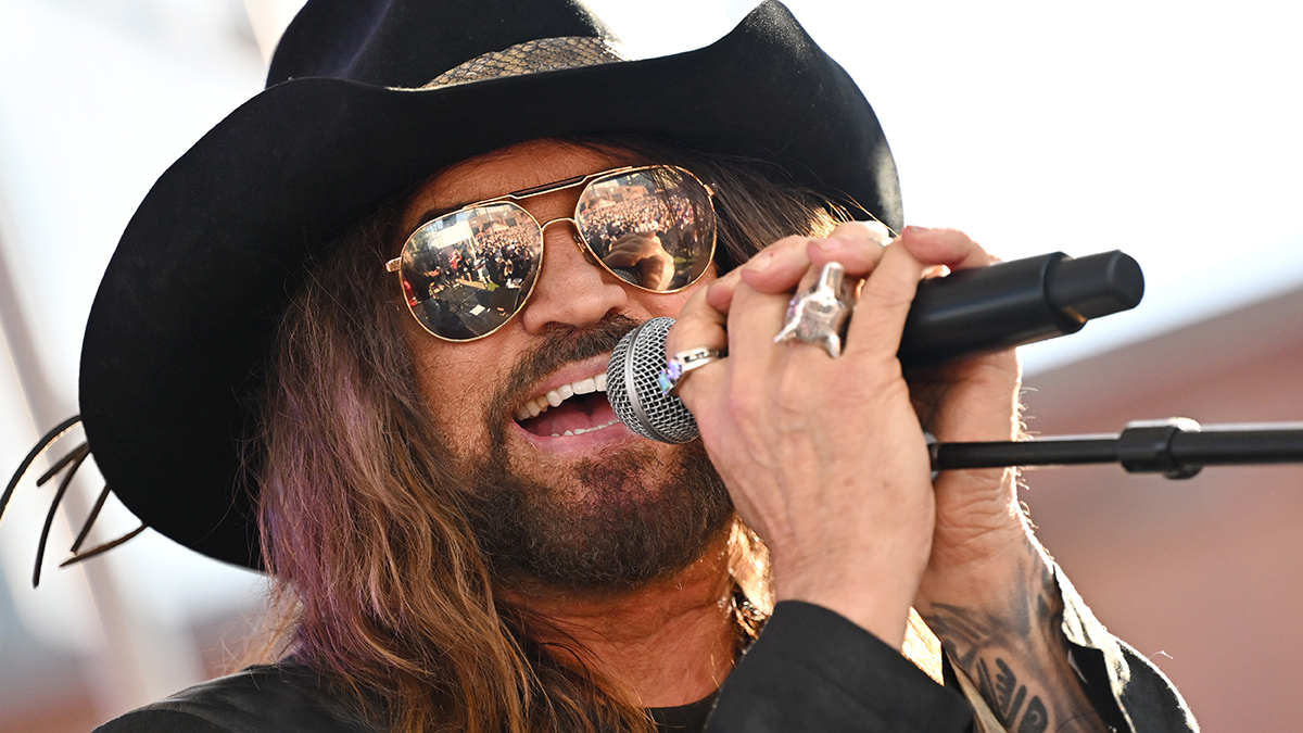 NASHVILLE, TENNESSEE - JUNE 03: Billy Ray Cyrus performs onstage at AMERICAN IDOLS - Live in Concert presented by 19 Recordings Takeover on June 03, 2026 in Nashville, Tennessee. (Photo by Derek White/Getty Images for 19 Recordings )