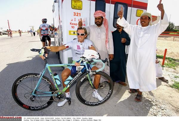 Super Mario makes some new friends at the 2005 Tour of Qatar