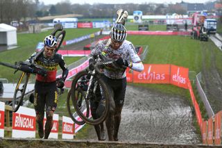 DENDERMONDE BELGIUM DECEMBER 26 LR Wout Van Aert of Belgium and Team JumboVisma and Mathieu Van Der Poel of The Netherlands and Team Alpecin Fenix compete during the 2nd Dendermonde UCI CycloCross Worldcup 2021 Mens Elite CXWorldCup UCIcyclocrossWC on December 26 2021 in Dendermonde Belgium Photo by Luc ClaessenGetty Images