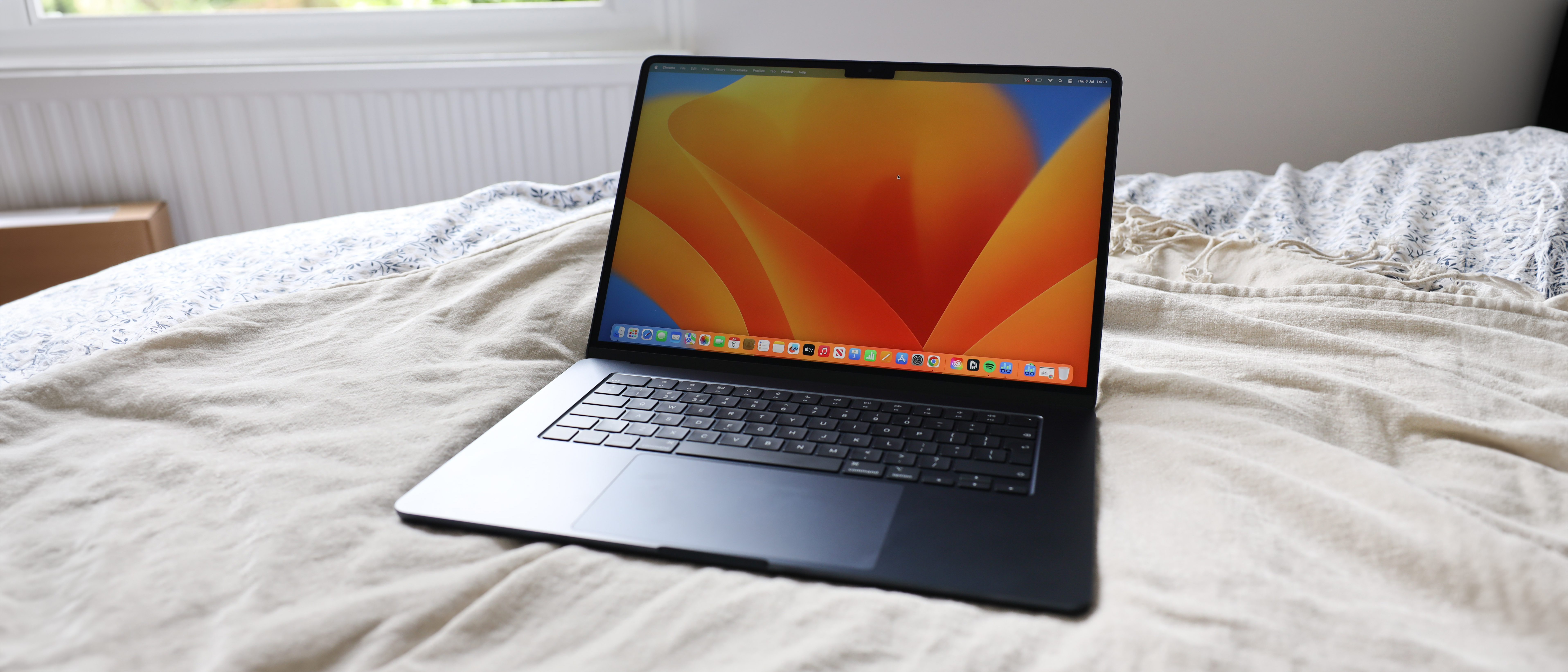 MacBook Air 15 M2 (2023) review: tactile wonderland - Reviewed