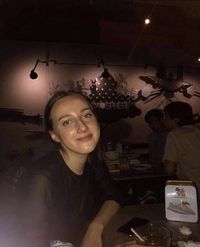 Katie Sims's avatar