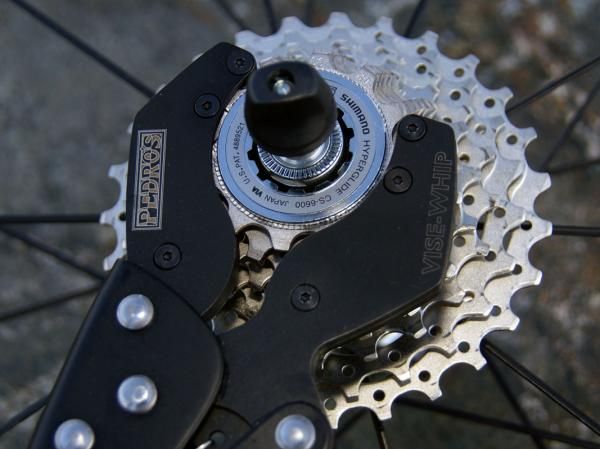When properly adjusted and clamped on a cog, there is no chance of the Vise Whip slipping off
