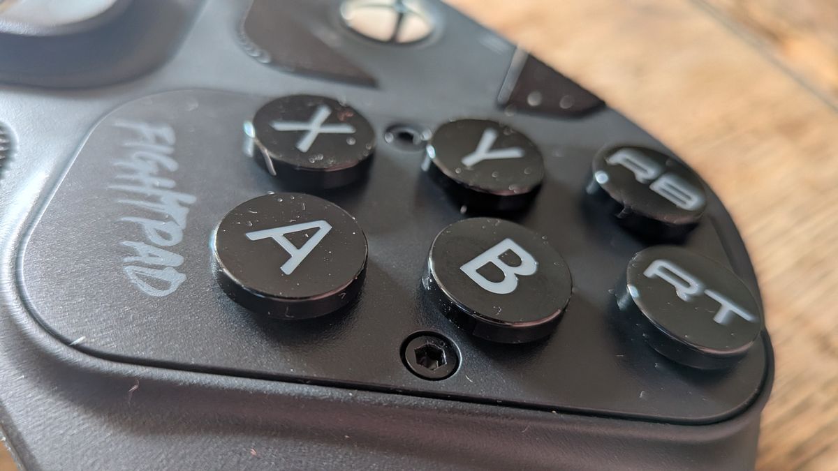A close up of the fightpad module on the Victrix Pro BFG Reloaded