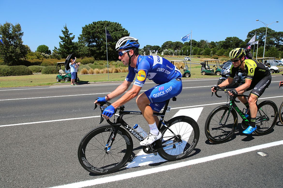 Fabio Sabatini doing the work for QuickStep-Floors