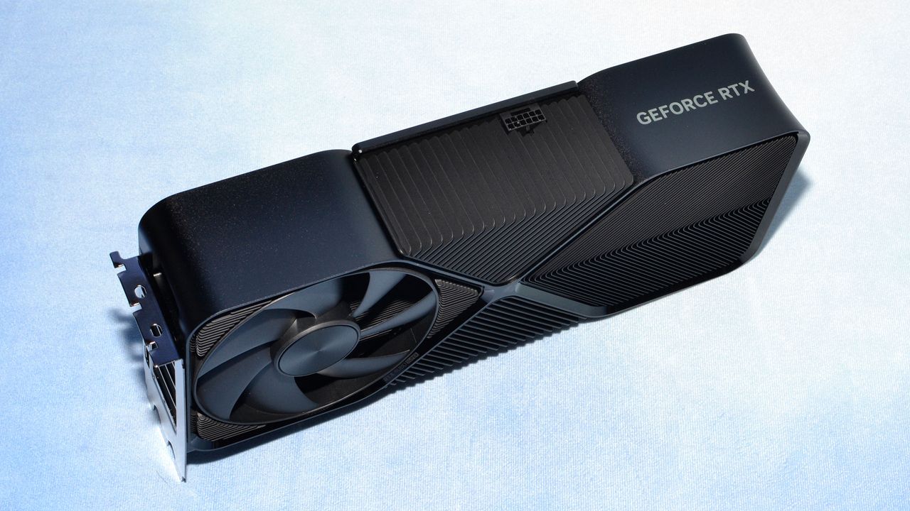 Nvidia GeForce RTX 4080 Super Founders Edition photos and unboxing