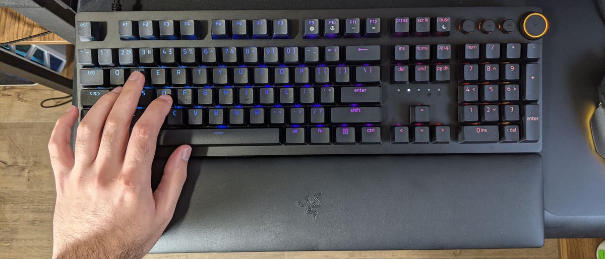 Razer Huntsman V2 review