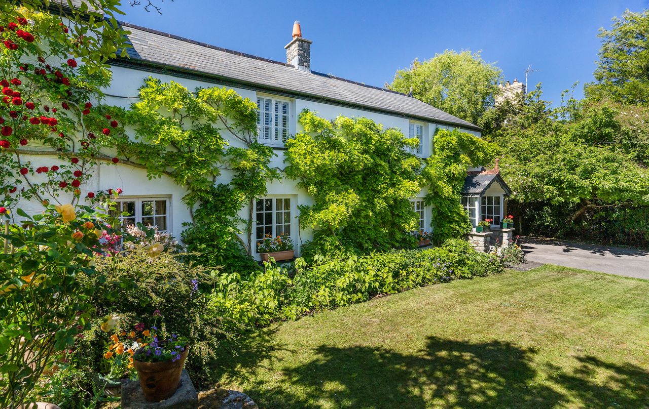 Leys Cottage, Llanblethian.