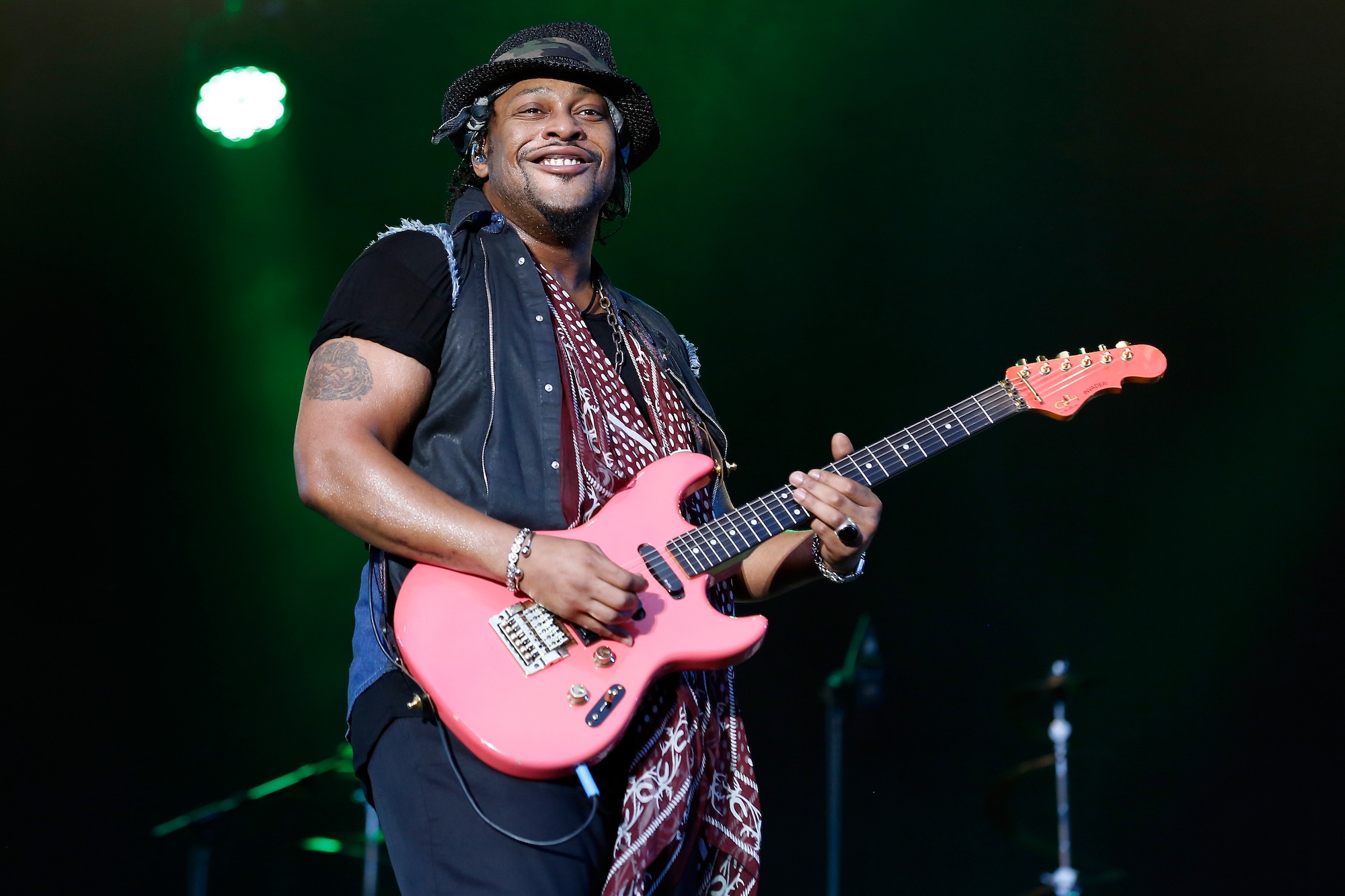 D&#039;Angelo performs at Victoria Park in London on July 20, 2013