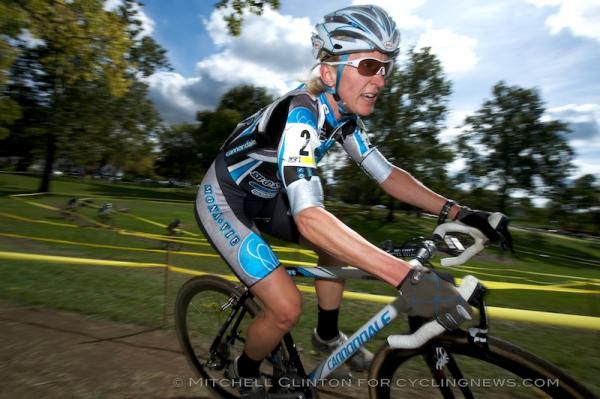 Sue Butler (Monavie-Cannondale) managed to stay with in a minute of Katie Compton for many laps.