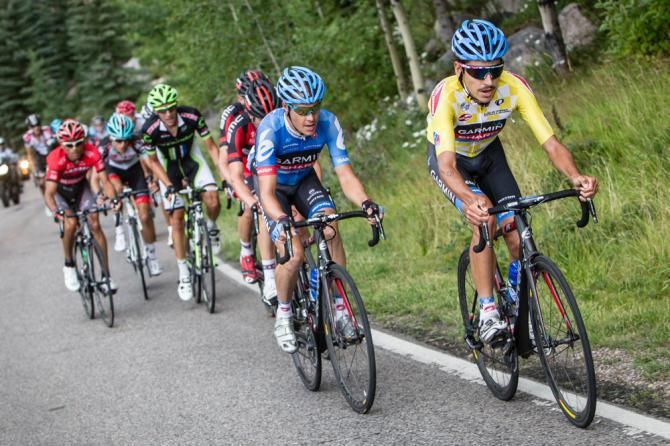 Lachlan Morton (Garmin Sharp) comes to the front to help teammate Tom Danielson.