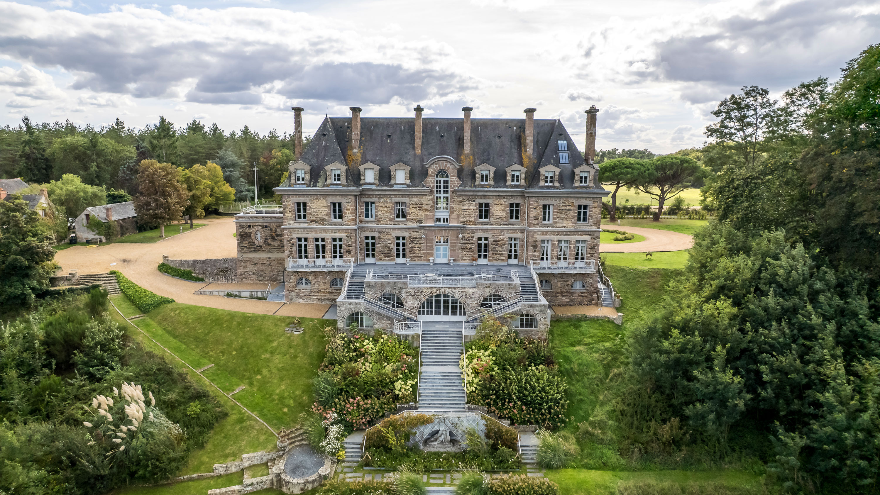 Cointreau chateau