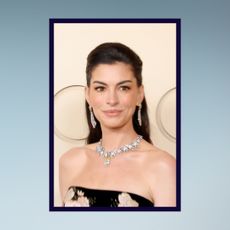 Anne hathaway at the oscars