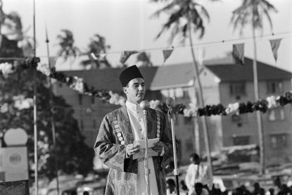 Prince Karim Aga Khan (R) enthroned forty-ninth Imam