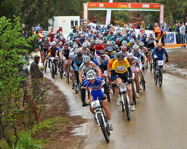 The men are off.