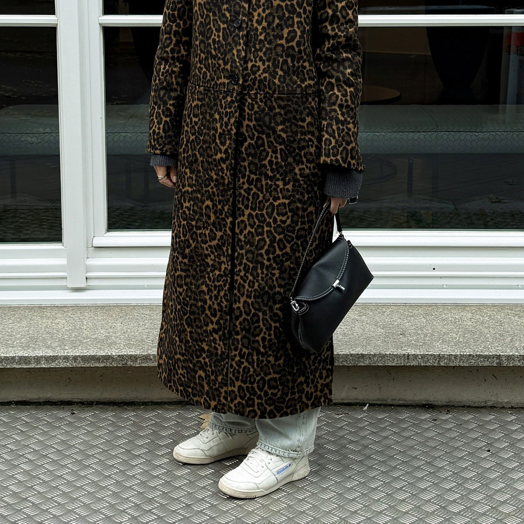 Leopard coat and sneaker outfit