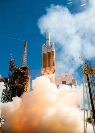 Delta 4 Heavy Rocket Lift Off