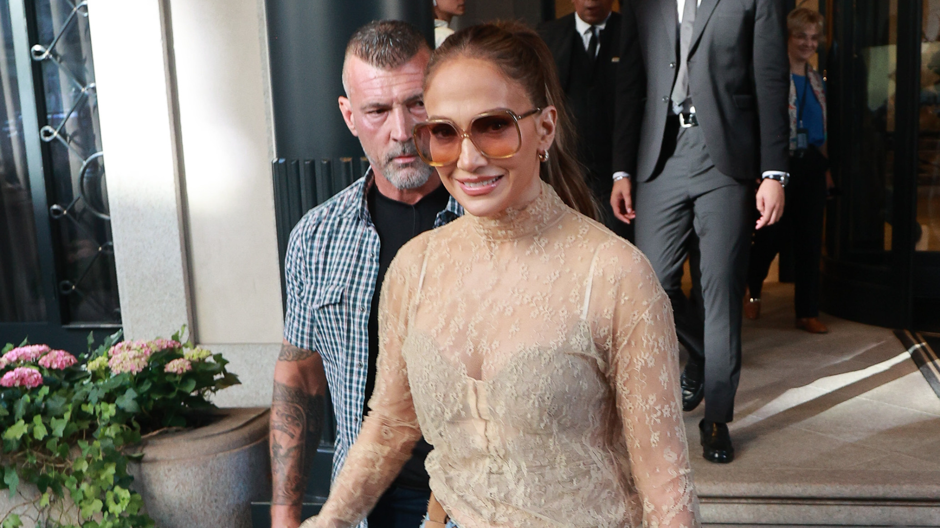 MILAN, ITALY - SEPTEMBER 24: Jennifer Lopez is seen on September 24, 2026 in Milan, Italy. (Photo by John Patrick Guzman/Bauer-Griffin/GC Images)