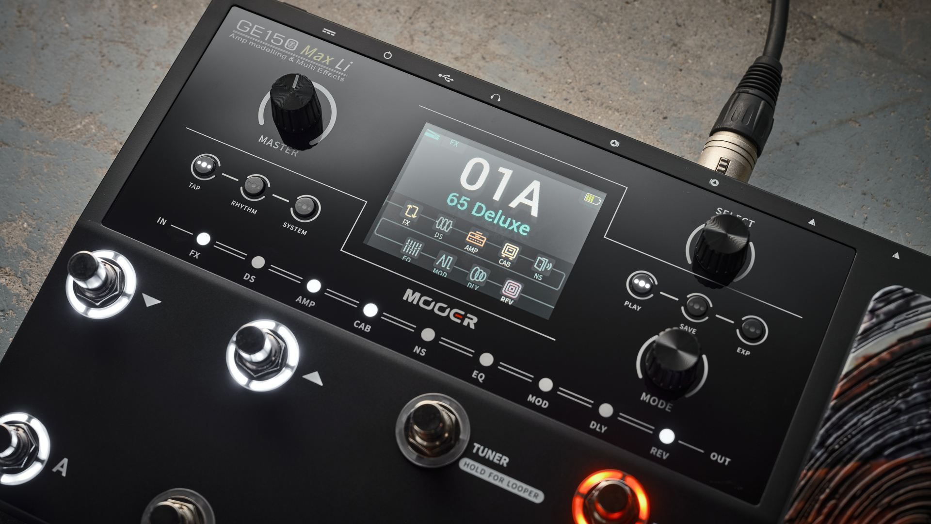 Close up of the screen on the Mooer GE150 Max Li multi-effects pedal