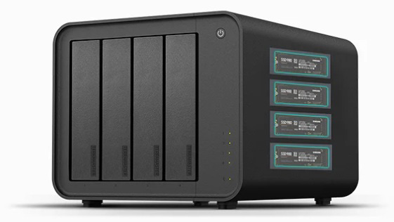 TerraMaster D8 Hybrid 2