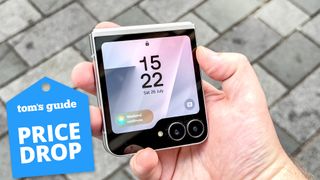 samsung galaxy z flip 7 fe with a deal tag