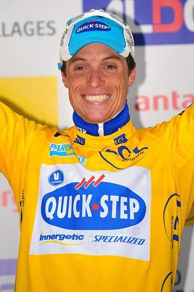 Sylvain Chavanel (QuickStep) stays in yellow for another day.