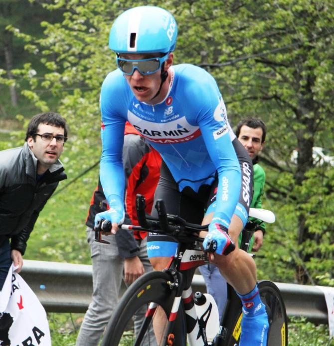 Tom Slagter climbs during the TT